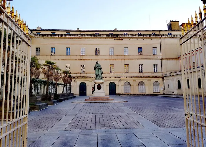 Apartment T2 Hyper Centre *